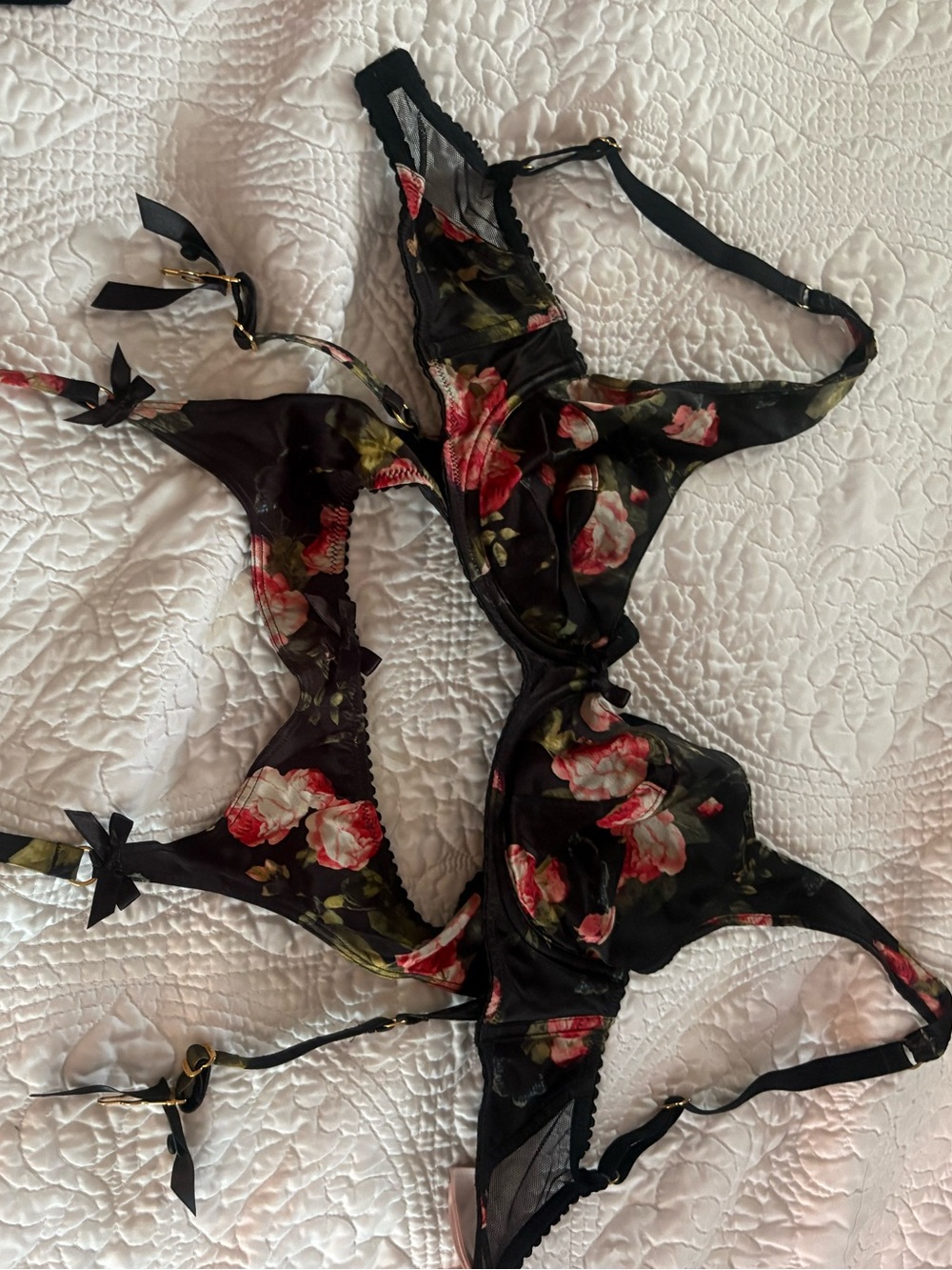 Agent Provocateur Black Floral Underwire Bra Set with Suspenders